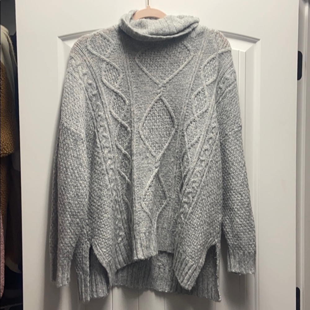 Aerie sweater